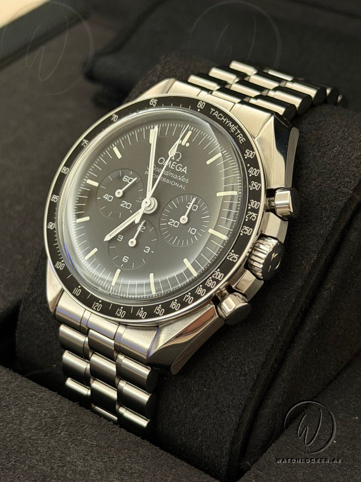 Omega Speedmaster Moonwatch Professional
